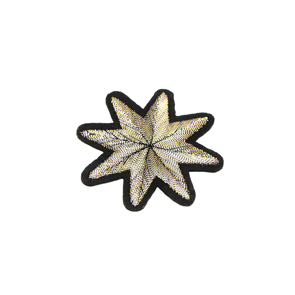 Аппликация клеевая вышитая Звездочка 5,2*5,2см черный, серый металлик, шт. Аппликации клеевые Вышивка