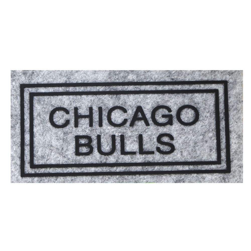 Термоаппликация резиновая прозрачная CHICAGO BULLS 89*40мм прямоугольная, черный рисунок, шт. Термопереводки Резиновые, Термопленка