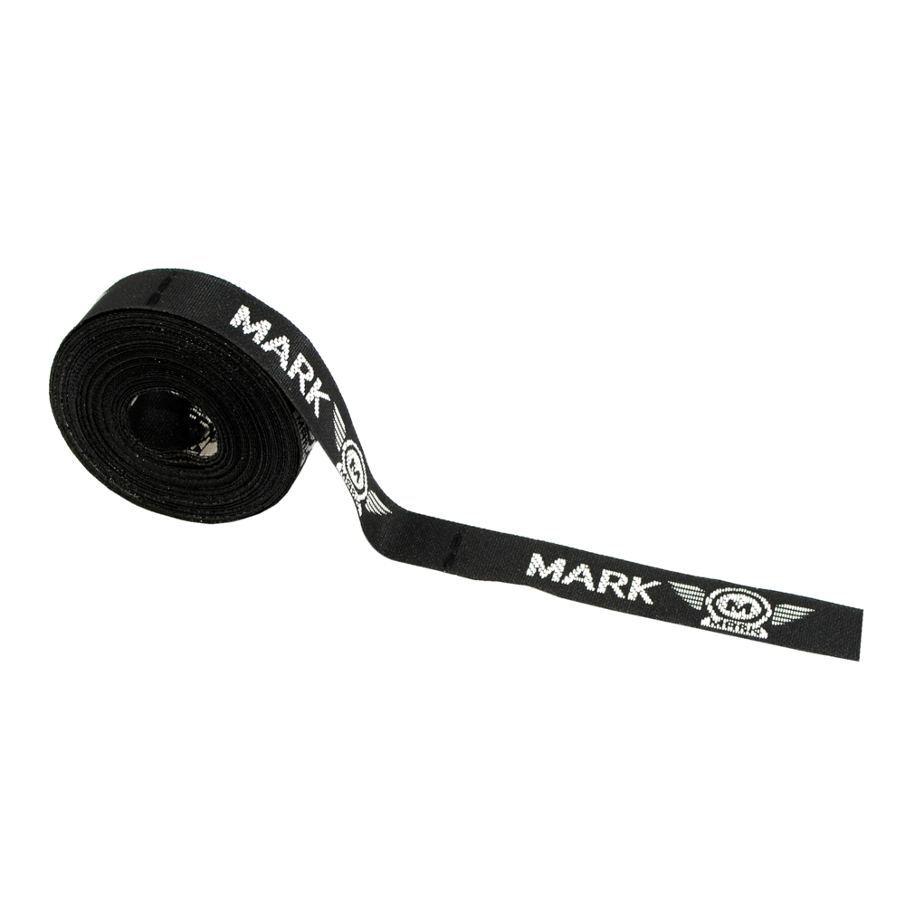 Этикетка тканевая вышитая Mark. Вышивка / этикетка тканевая