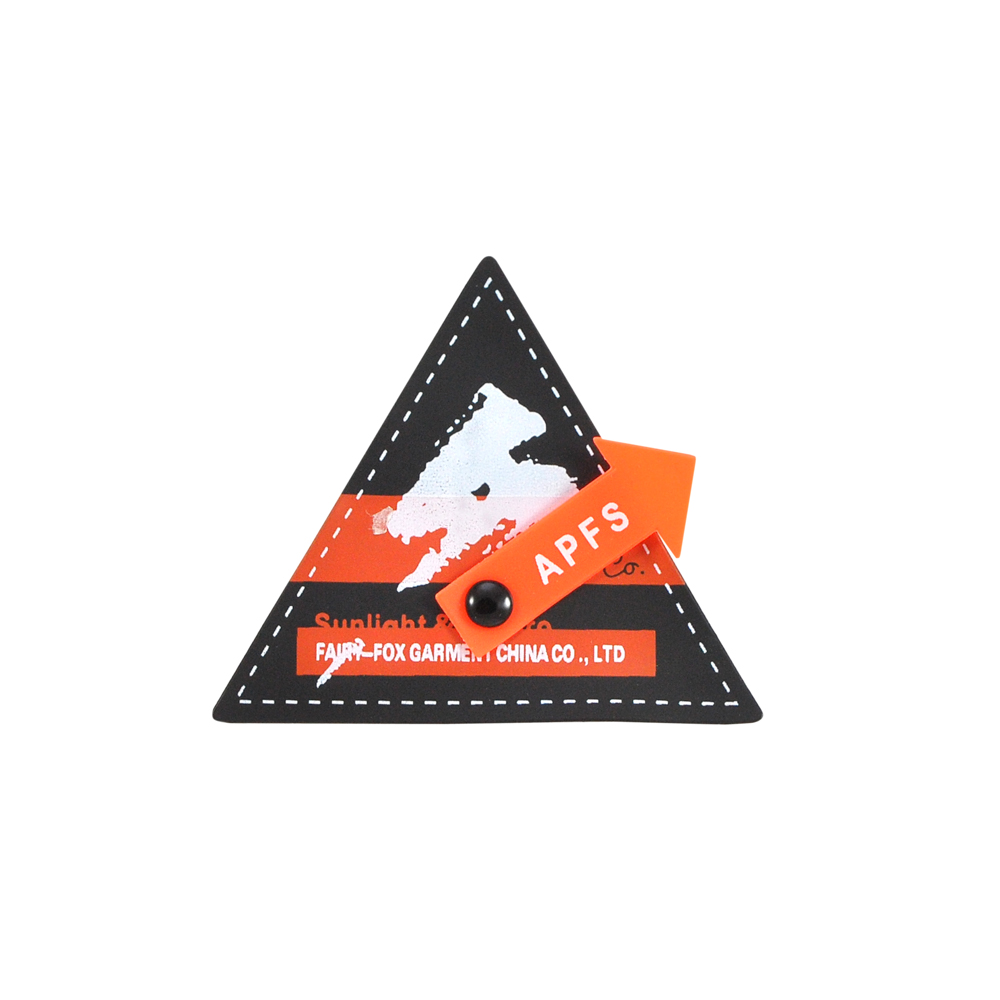 Лейба клеенка с резиновой подвеской APFS, 6*6.5см, черный, белый, оранжевый, шт. Лейба Клеенка