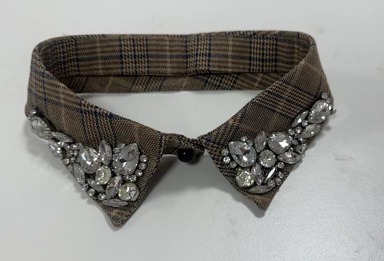 Воротник декор, в клетку, камни серые, коричневый, шт. Воротники