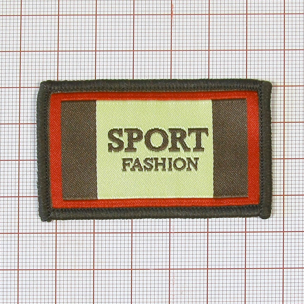 Нашивка тканевая рамка Sport fashion 4*6см коричневая, красная рамка, светло-зеленый фон, шт. Нашивка Вышивка, Ткань