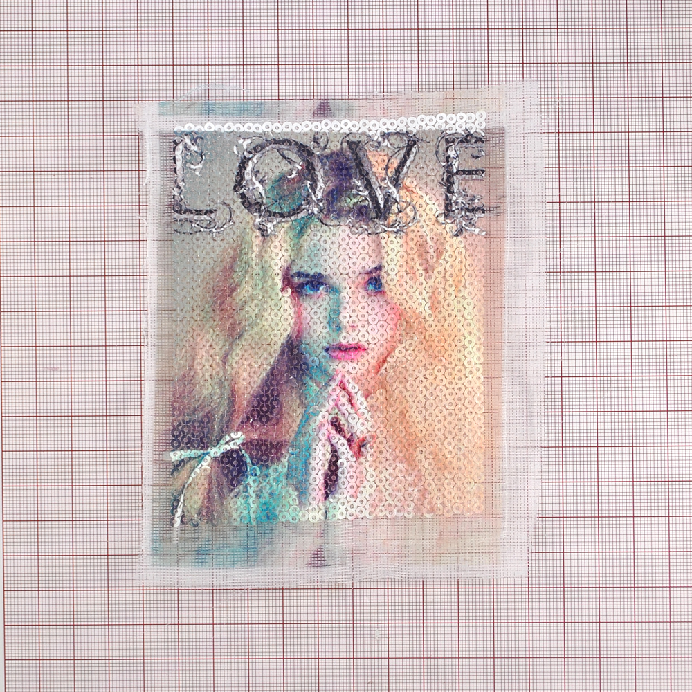 Аппликация пришивная пайетки LOVE 9*11,5см, цветной рисунок, шт. Аппликации Пришивные Пайетки