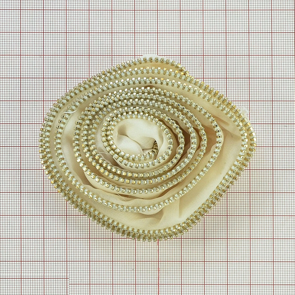 Аппликация декор №182 РОЗА беж,  Окантовка золот. змейка. Аппликация Декор