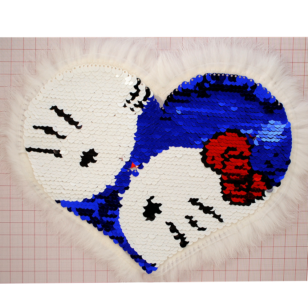 Аппликация пришивная пайетки двусторонняя Сердце коты с мехом 24*19см красный, синий, белый, белый мех, шт. Аппликации Пришивные Шерсть, Кружево