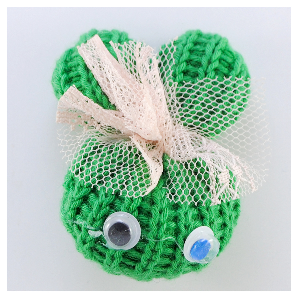 Аппликация тк. приш. дет. зайчик вязаный 4*6см, зел., роз., шт. Аппликации Пришивные Кружевные Вязаные