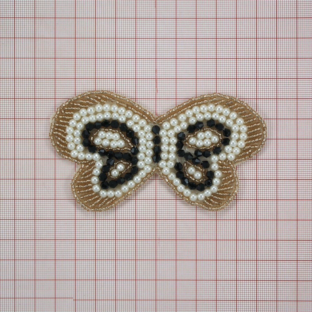Аппликация декор БАБОЧКА белый жемчуг, бежевый бисер. Аппликация Декор