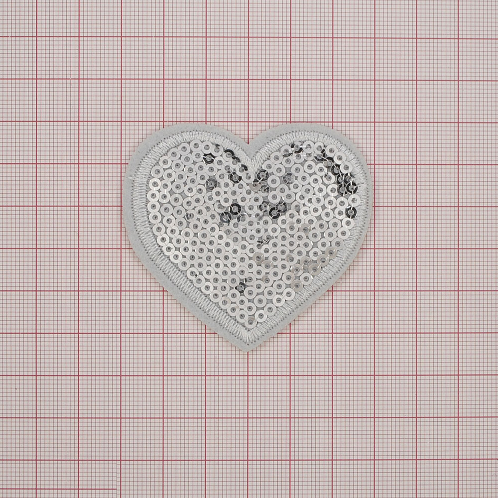 Аппликация клеевая пайетки Сердце 6*5,5см белый, серебро, шт. Аппликации клеевые Пайетки