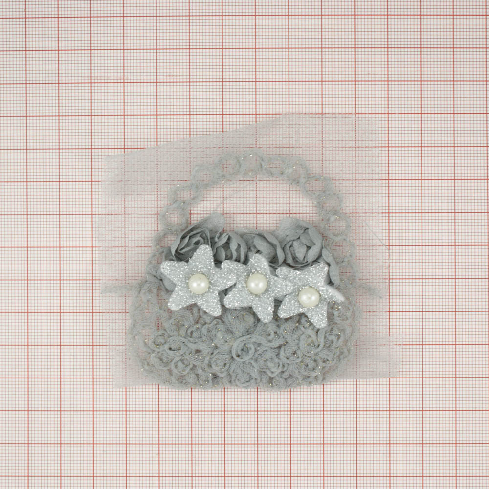 Аппликация кружевная пришивная Сумка и цветы жемчужины 7*8см серый фон, серые цветы. Аппликации Пришивные Кружевные Вязаные