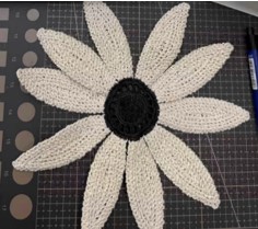 Аппликация пришивная Вязаный цветок, белый, черный, шт. Аппликации Пришивные Кружевные Вязаные