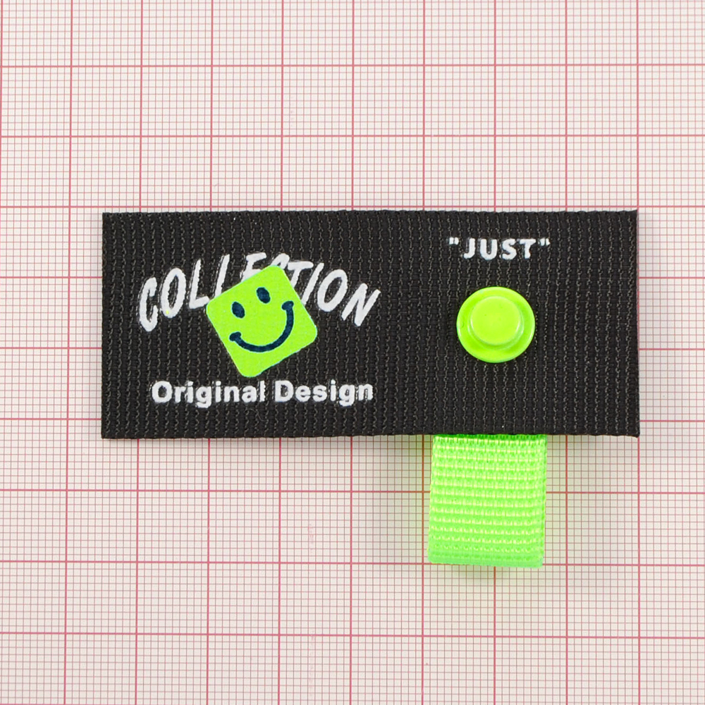 Лейба тк. с хольнитеном COLLECTION смайл, 3,4*7,5см, черн., бел., салат., шт. Лейба Ткань
