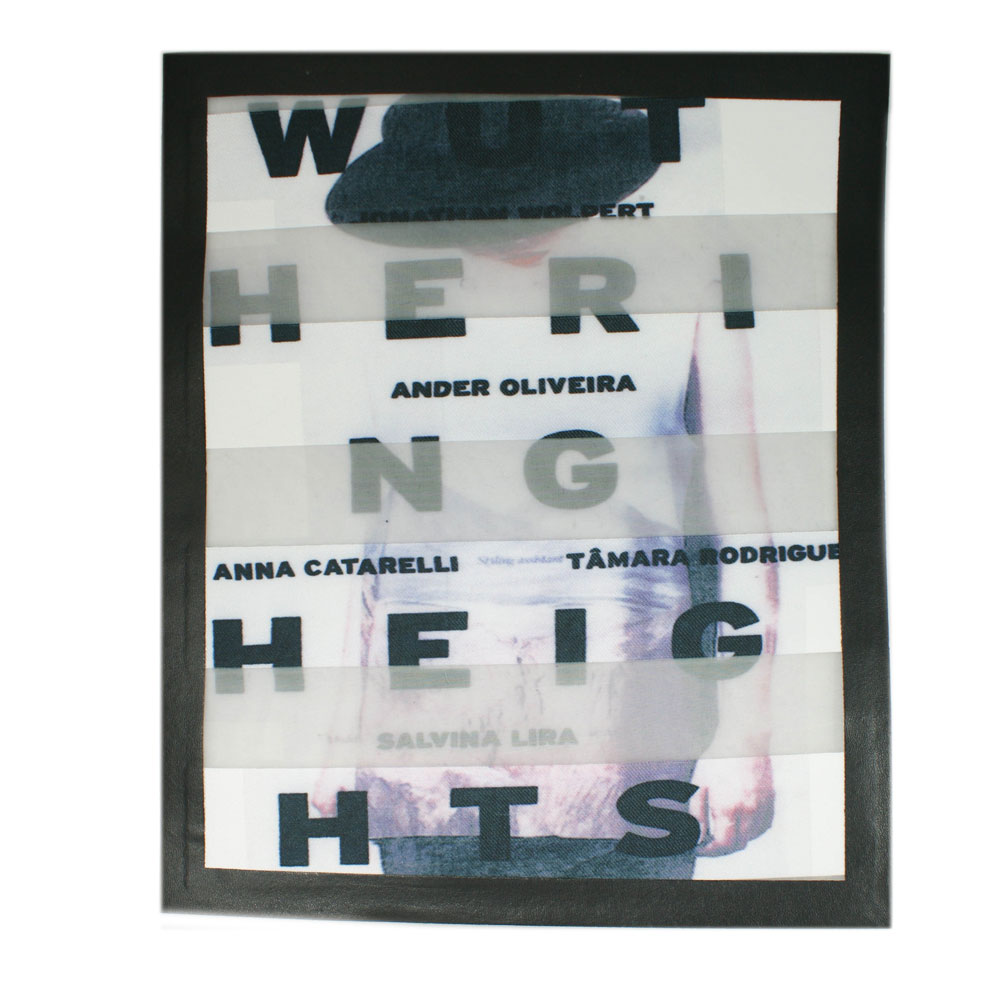 Аппликация пришивная Полоска Wuthering Шляпа 25*21см рамка кожзам, черно-белая, цветной рисунок, шт. Аппликации Пришивные Постер