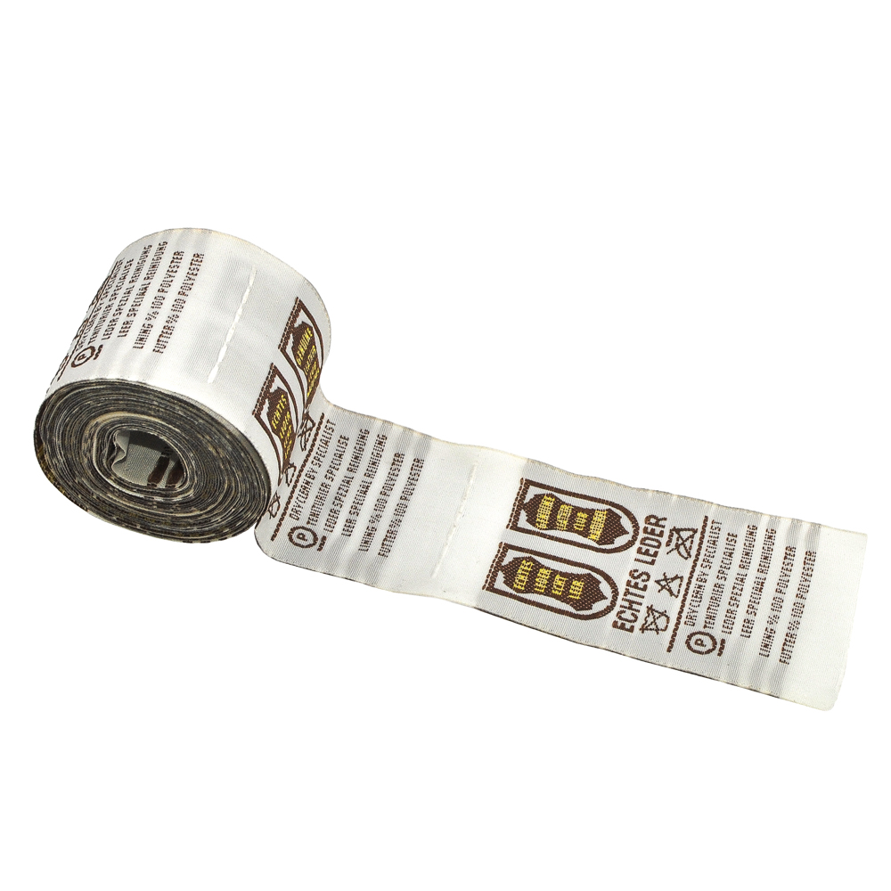 Этикетка тканевая вышитая Leather №1 /коричневая/ . Вышивка / этикетка тканевая