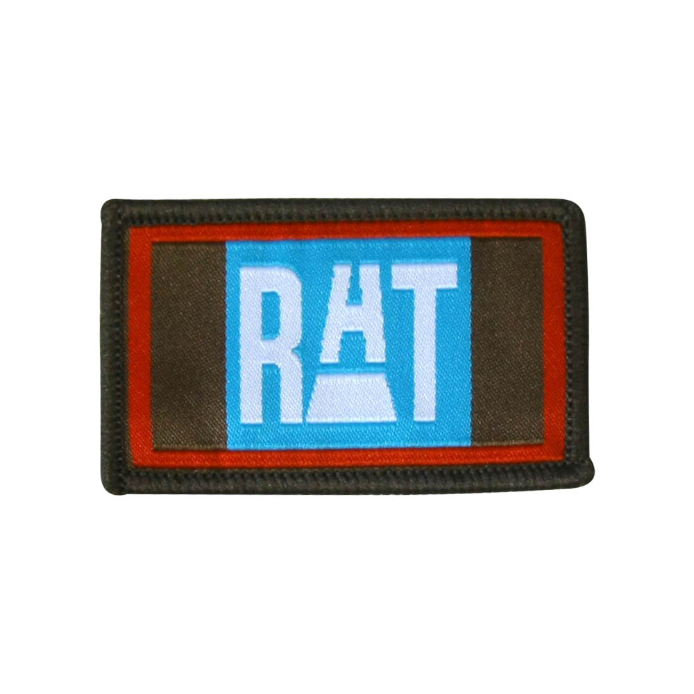 Нашивка тканевая рамка RAT 4*6см коричневая, голубой фон, белый текст, шт. Нашивка Вышивка