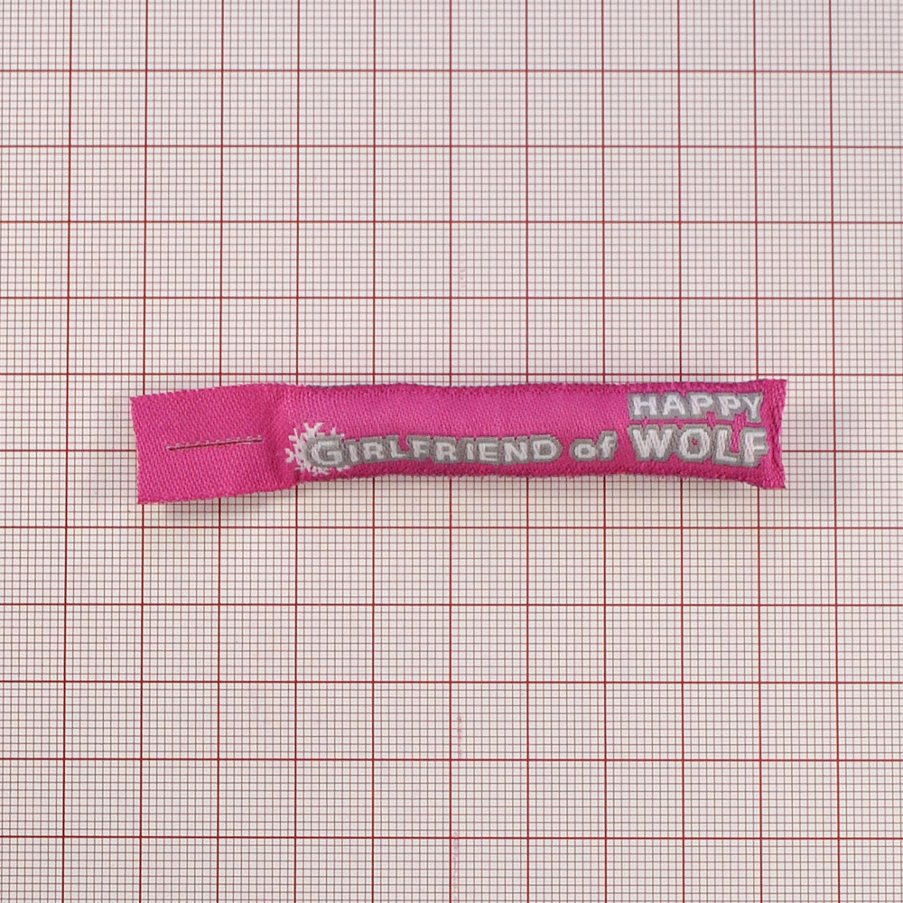 Этикетка тканева вышитая Girlfriend WOLF подвеска на бегунок, розовая /двустронн./ . Вышивка / этикетка тканевая