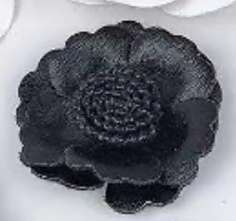 Шеврон кожзам пришивной Ромашка, 4,5*4,5см, черный, шт. Нашивка Кожзам
