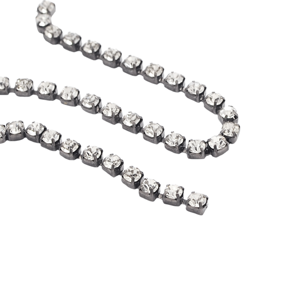 Тесьма стразы SS10, никель блек, белые камни, ярд. Тесьма из страз