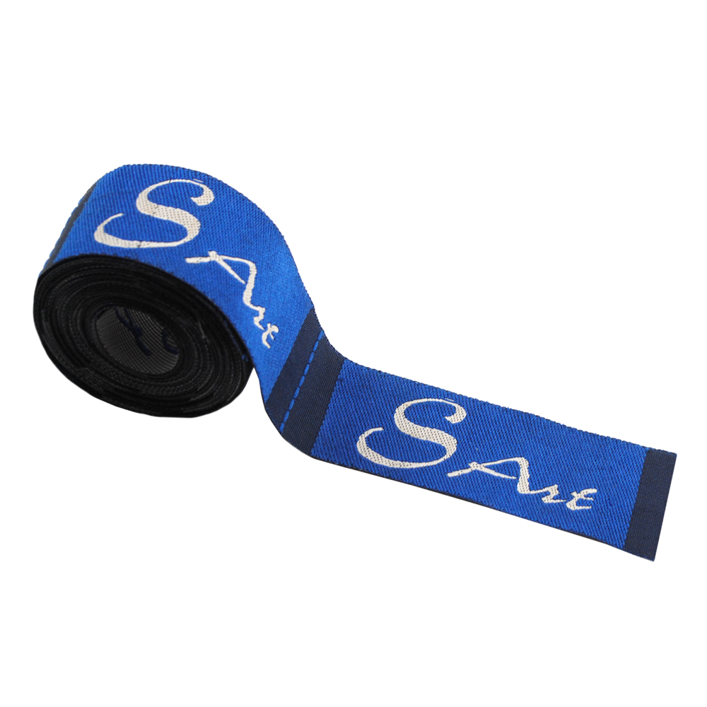 Этикетка тканевая вышитая S art  №5 /синяя/ . Вышивка / этикетка тканевая