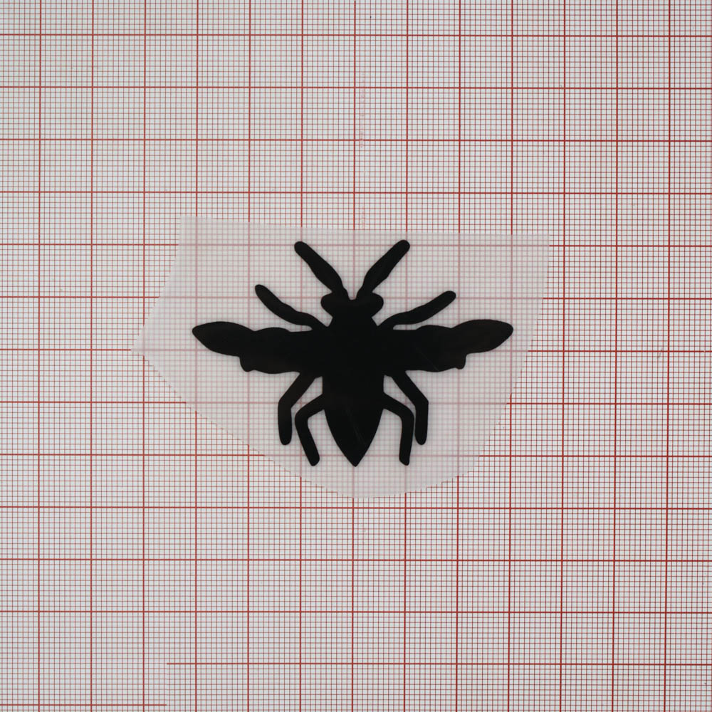 Термоаппликация резиновая Овод белая, черный рисунок 61*43мм, шт. Термопереводки Резиновые, Термопленка