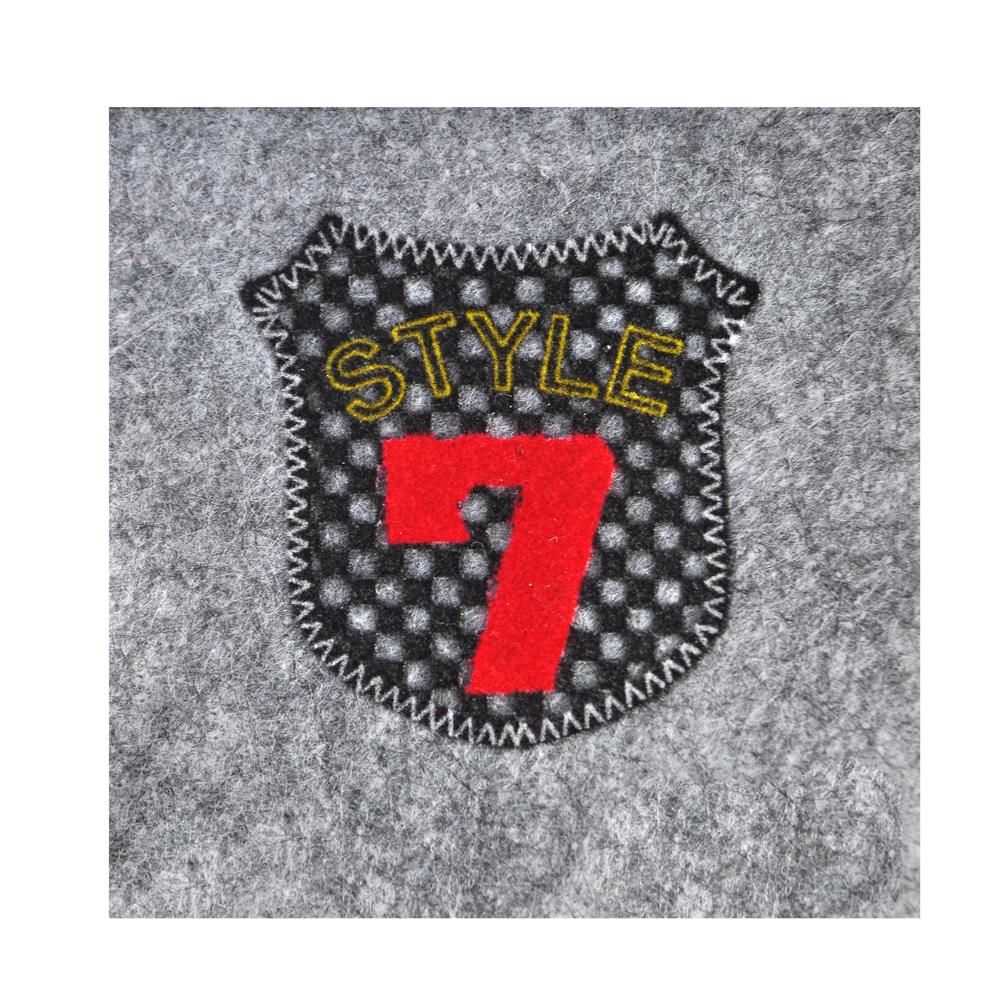 Термоаппликация флок Style 7, 70*65мм, фигурная, черный, желтая надпись, красная 7, шт. Термопереводки Флок