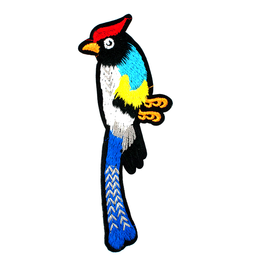 Аппликация клеевая вышитая Дятел 13,5*5,5см, красный, голубой, желтый, белый, синий хвост. Аппликации клеевые Вышивка