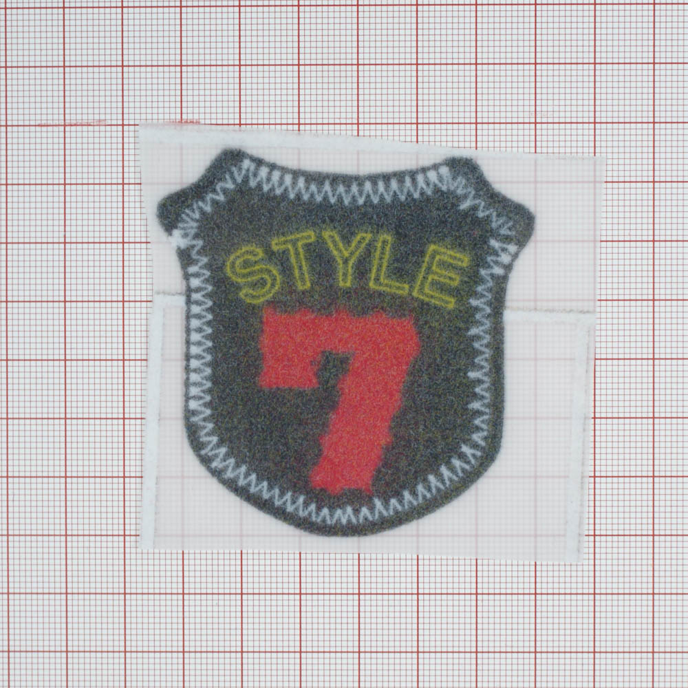 Термоаппликация флок Style 7, 70*65мм, фигурная, черный, желтая надпись, красная 7, шт. Термопереводки Флок