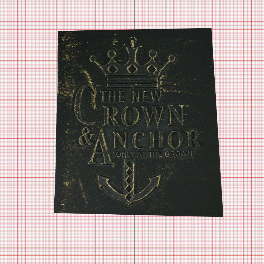 Аппликация пришивная конгрев Crown & Anchor Корона-Якорь 24,5*20см черная, antique brush, шт. Аппликации Пришивные Рельефные