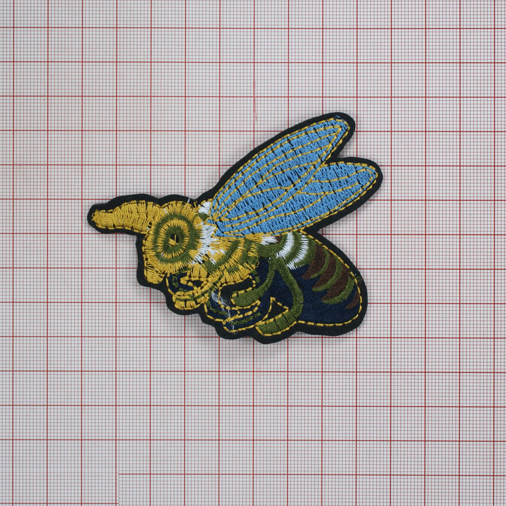 Нашивка тканевая Пчела с синими крыльями 8,5*6,5см синий, золото, темно-коричневый, шт. Нашивка Вышивка