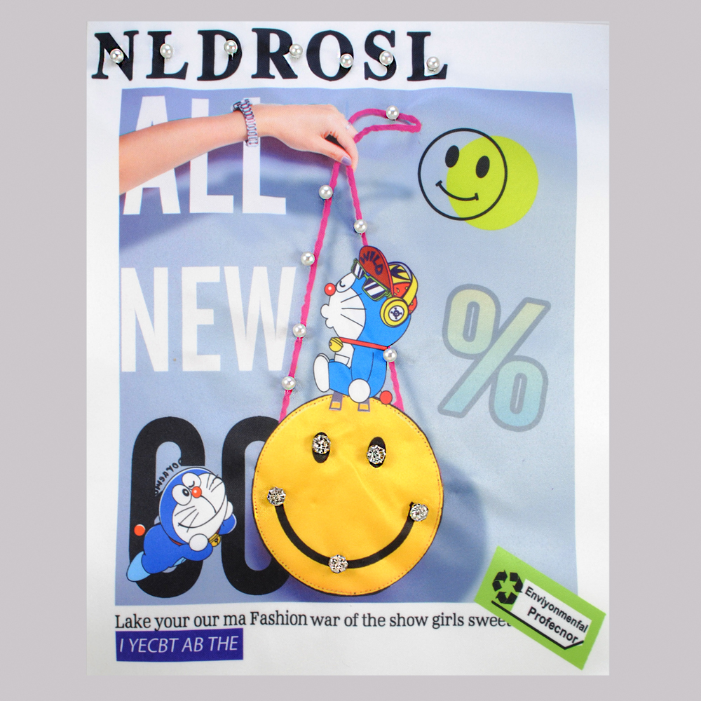 Аппликация приш. Смайл и котики All New, 19*23,9см, жел., бел., син., жемчуг, стразы, шт. Аппликации Пришивные Постер