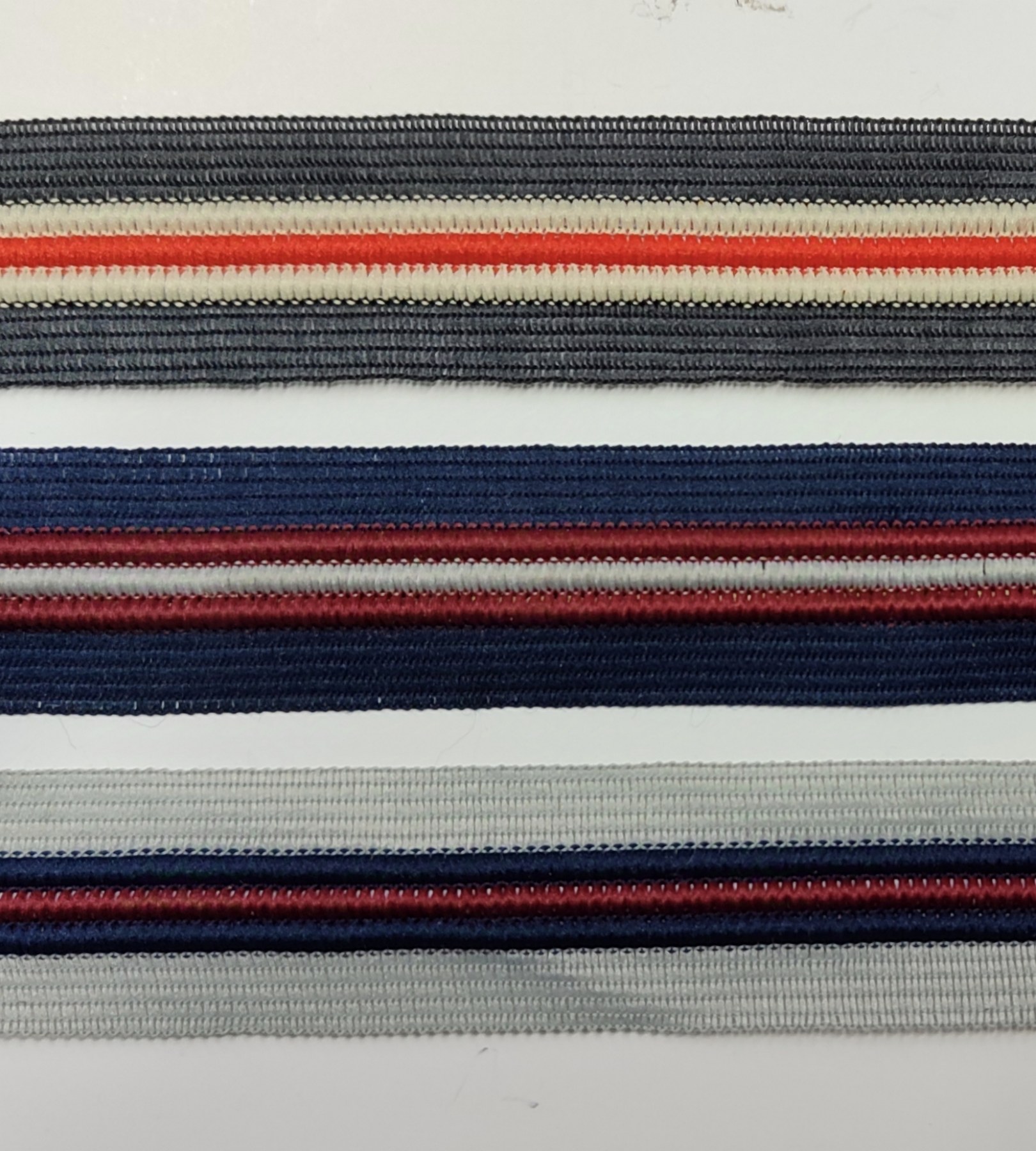 Тесьма декоративная со шнуром 2,5см цветная, цвета в ассортименте, 25м. Тесьма Разное