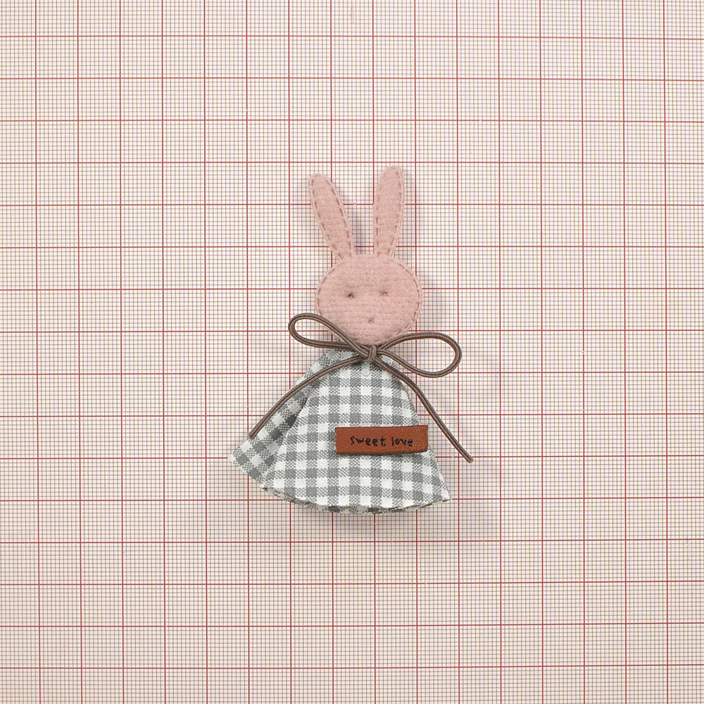 Аппликация тканевая пришивная детская Заяц с бантом Sweet Love 5.5*8см, серый, розовый, коричневый, шт. Нашивка Детская