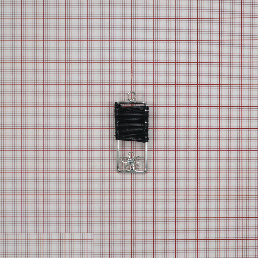 Подвеска провол. прямоугол., внутри-цветок с камнем, черное  шт. Подвески