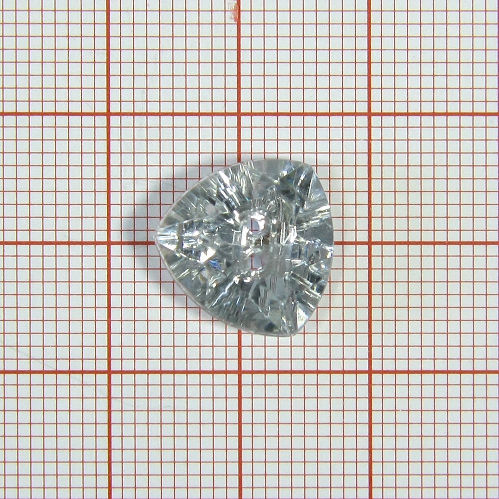 Пуговица Кристалл 3147 14мм белая треугольная, шт. Пуговица Акрил, Кристалл