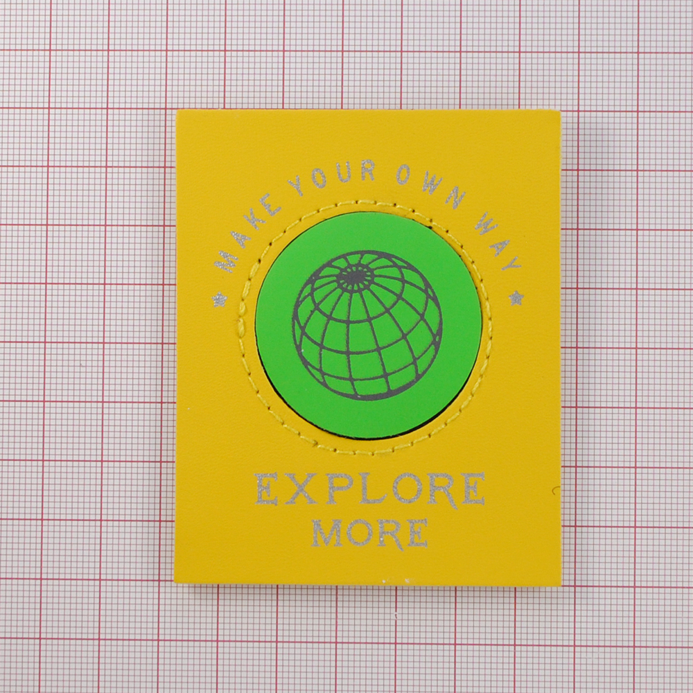 Нашивка к/з Explore more, с элементом на липучке, 8*6,5см жёлтая, сер., зел. шт. Нашивка Липучка