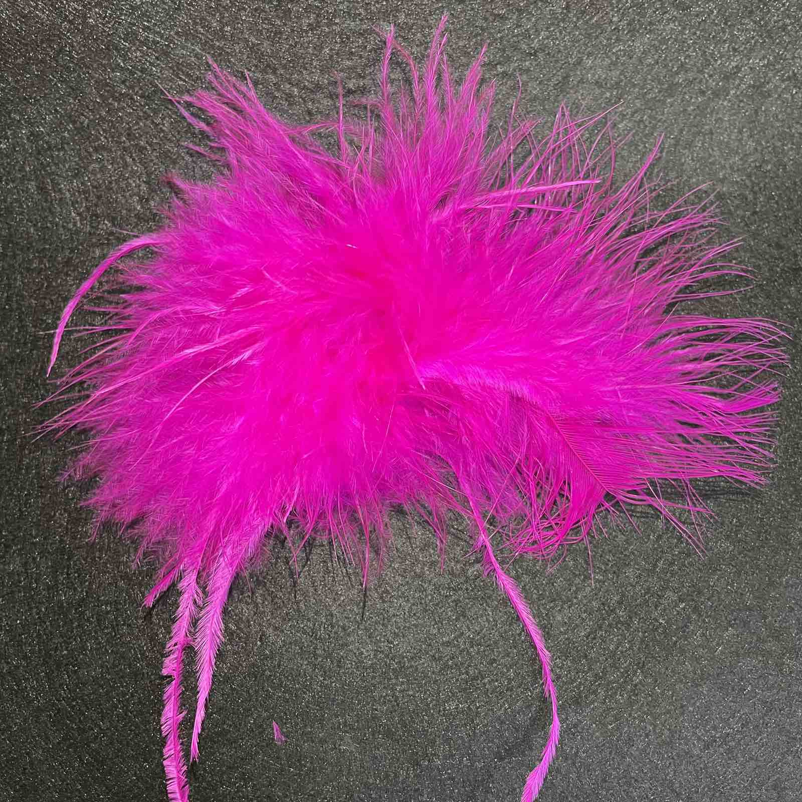 Брошь из перьев, 10-15см, фуксия., шт.. Перья