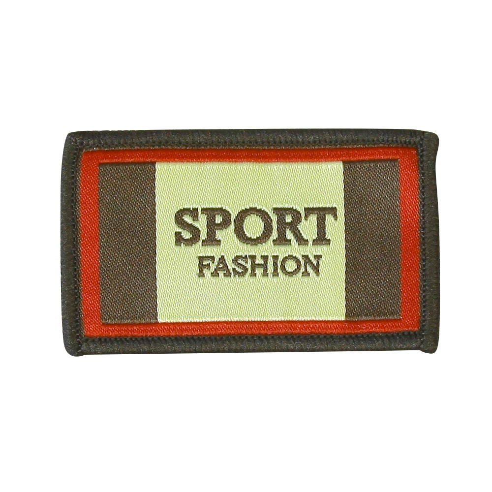 Нашивка тканевая рамка Sport fashion 4*6см коричневая, красная рамка, светло-зеленый фон, шт. Нашивка Вышивка, Ткань