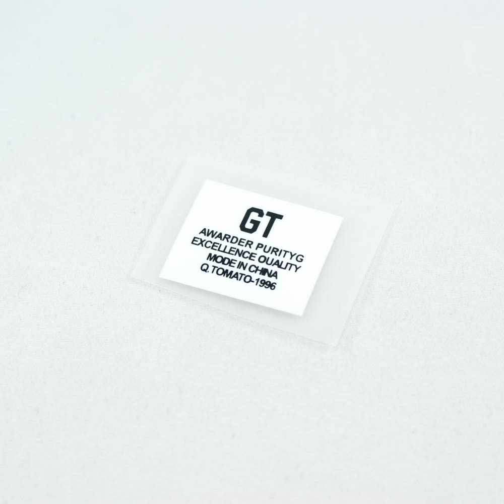 Термоаппликация резиновая GT 25*22мм белая прямоугольная, черный лого, шт. Термопереводки Резиновые, Термопленка