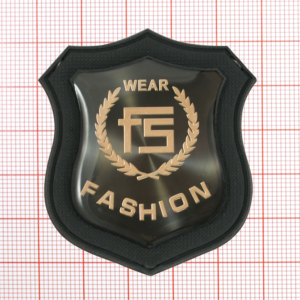 Лейба резиновая с металлом FS Fashion 50*55мм черная, темное золото. Лейба Резина
