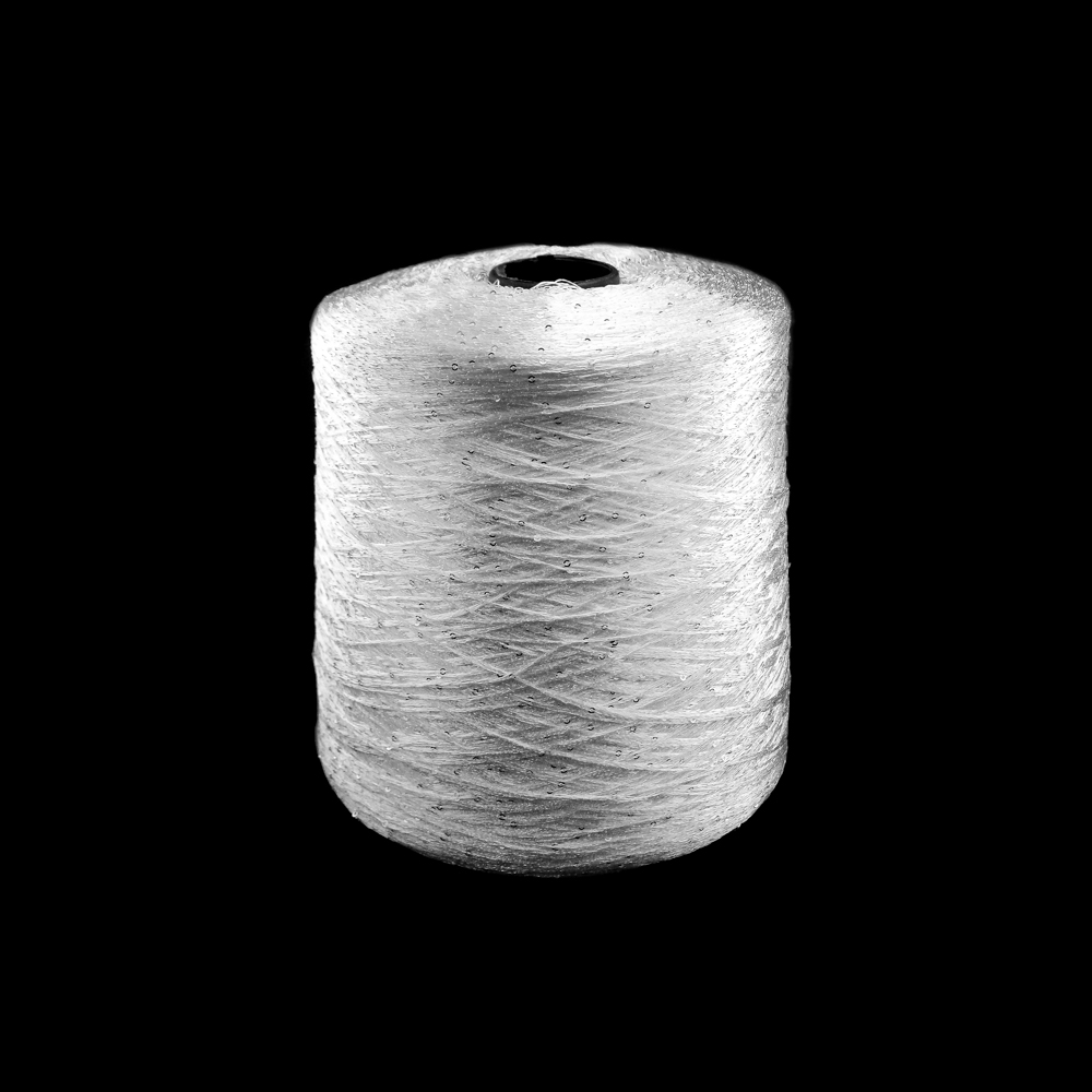 Нить с пайетками, 300den, диаметр 14см, белый, серебро, кг. Нитка Разное