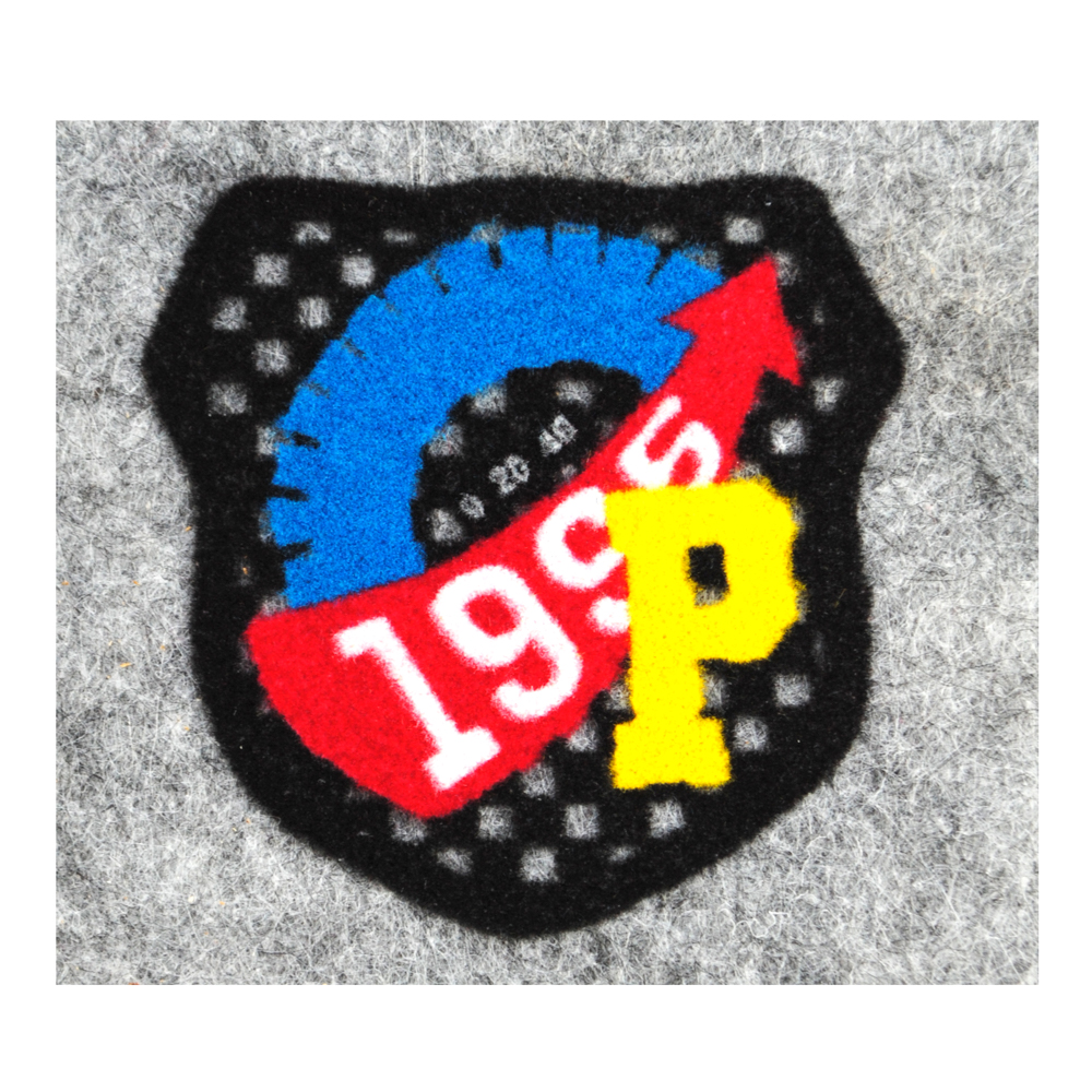 Термоаппликация флок 1995 P, 60*60мм, фигурная, черный, синий, красный, желтая Р, шт. Термоаппликации Флок, Войлок