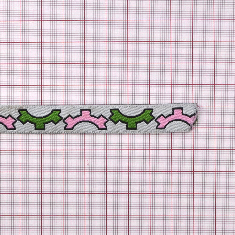 Этикетка тканевая вышитая Fabrika №8 /тесьма 1,3 см/100м. Вышивка / этикетка тканевая