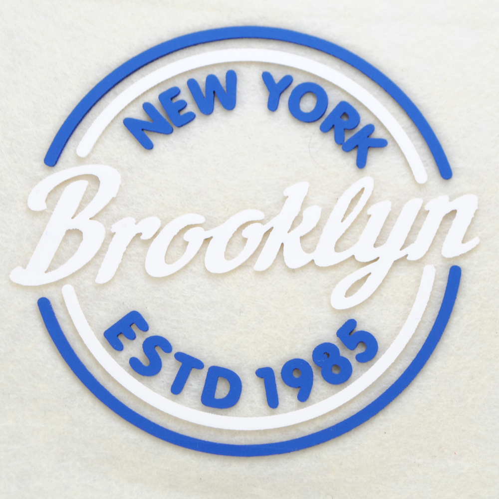 Т/а Brooklyn, 7*6.5см,  белый, синий / лазер, термоплёнки 53362, 62396/, шт. Аппликация клеевая