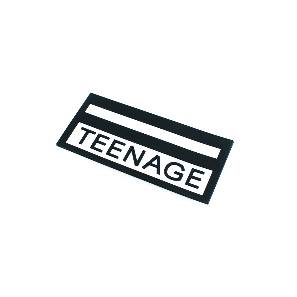 Лейба резиновая TEENAGE 4.5*10см черный, белый. Лейба Резина