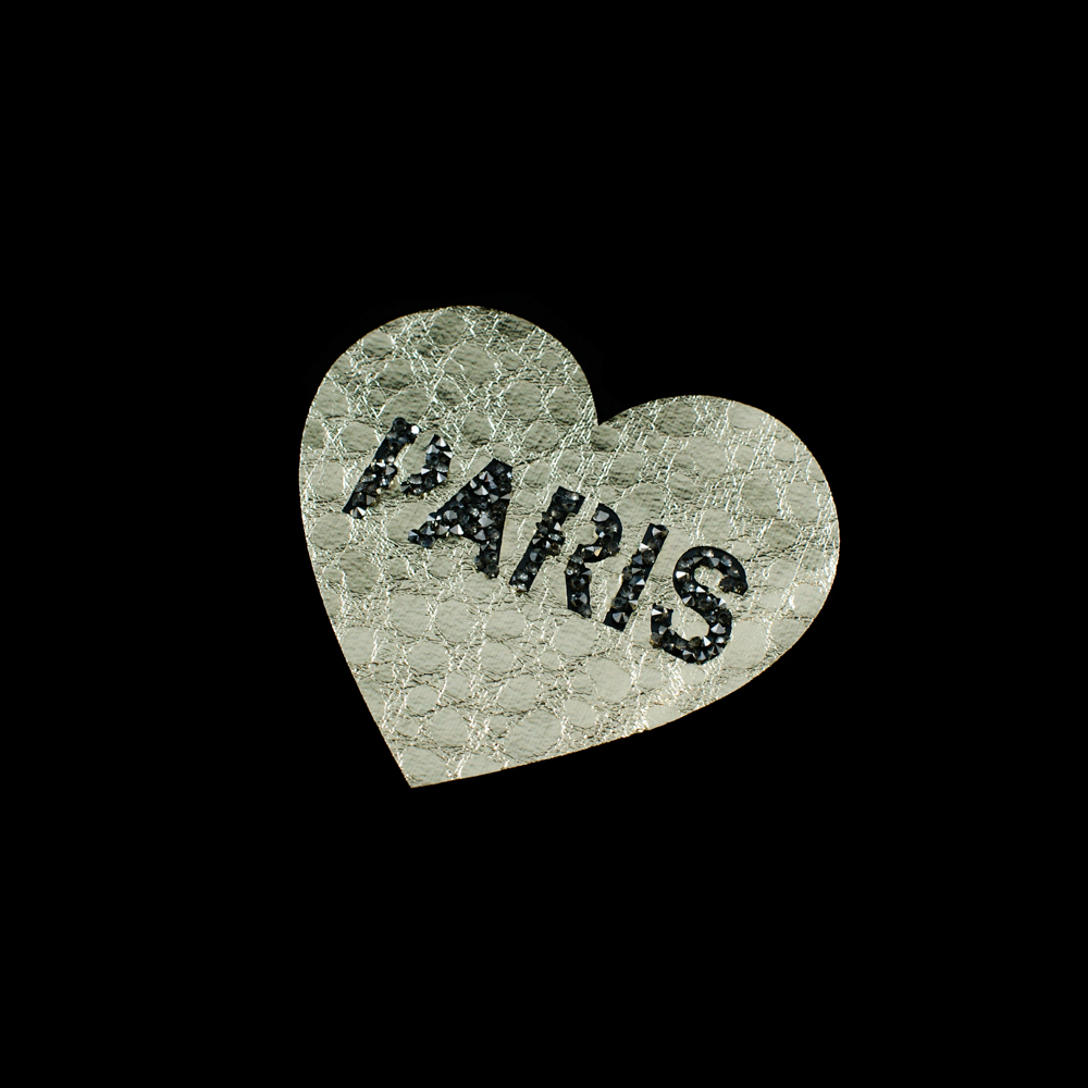 Аппликация клеевая кожзам Paris в сердце 10*11см золотой, серые камни, шт. Аппликации клеевые Кожзам