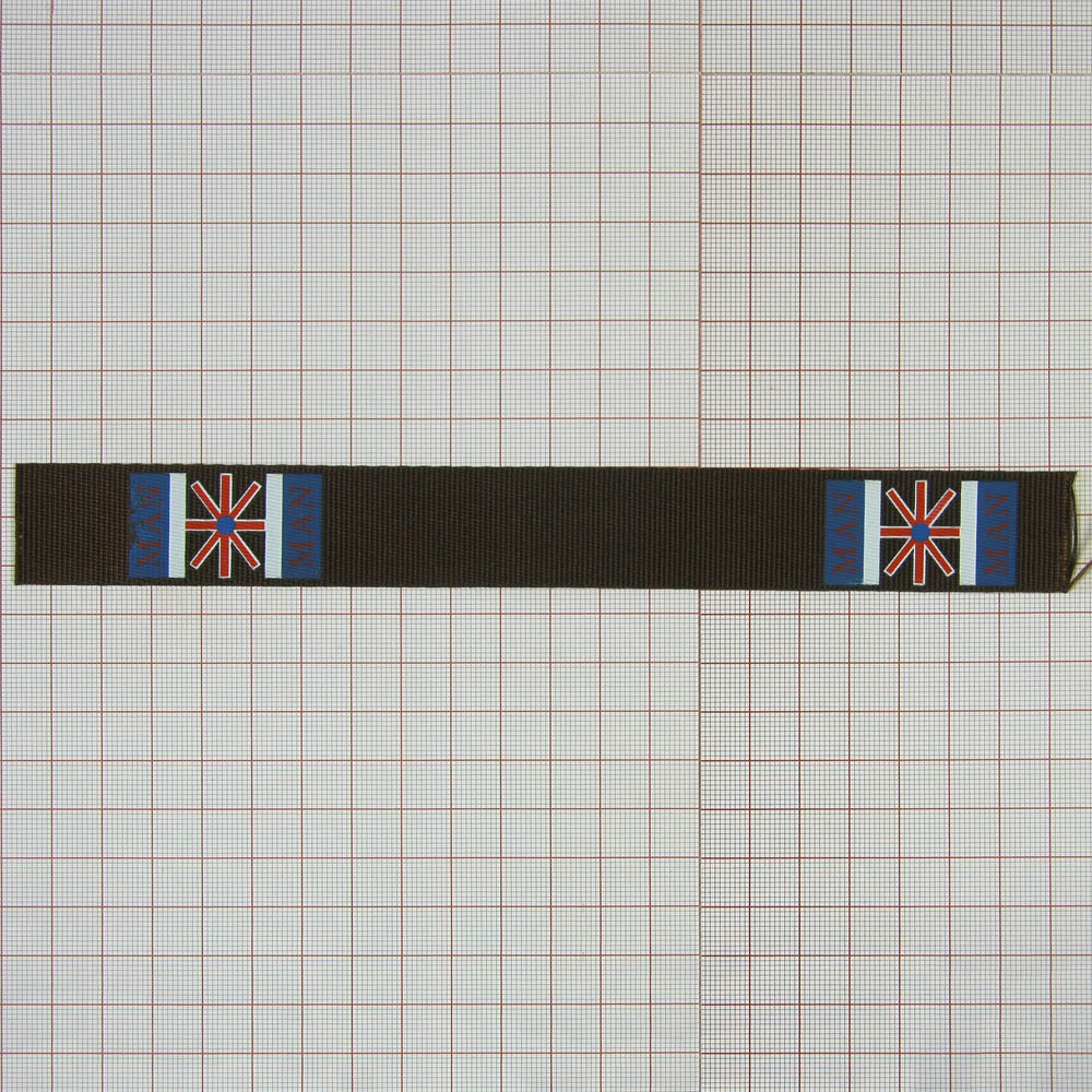 Тесьма MAN Снежинка красная 2,5см коричневая ярд. Тесьма