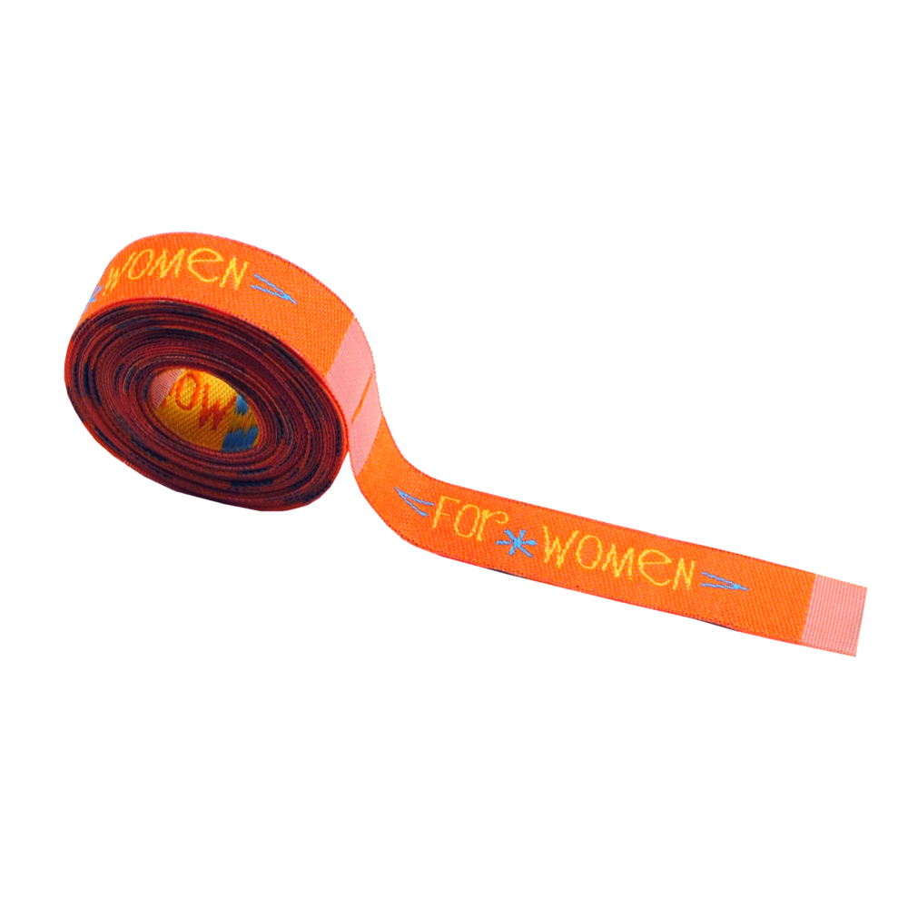 Этикетка тканевая вышитая For women, 8,0*1,2см. оранж.. Вышивка / этикетка тканевая
