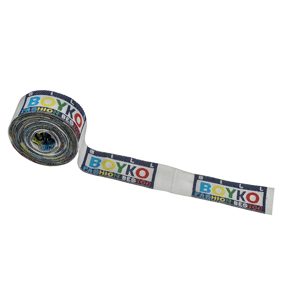 Этикетка тканевая вышитая Boyko 1,9см // . Вышивка / этикетка тканевая