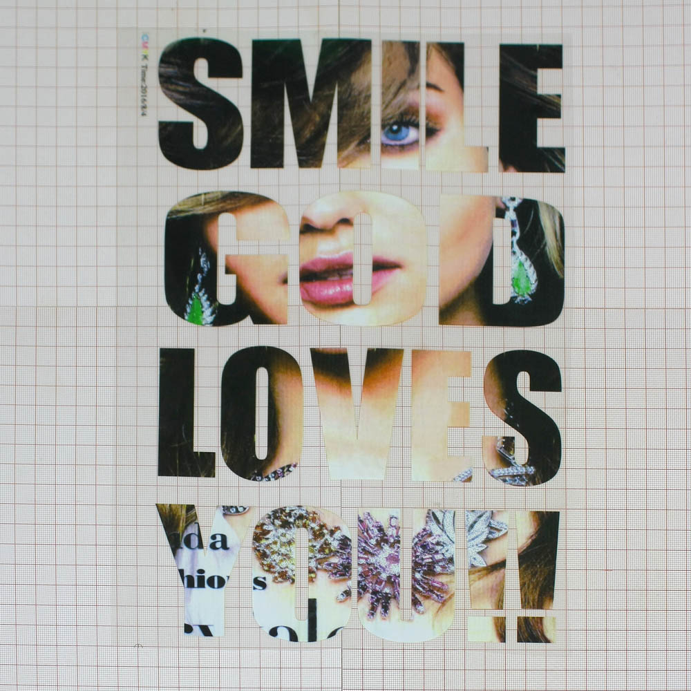 Термоаппликация Фото Девушка SMILE... 20*30см прозрачная, цветной рисунок, шт. Термопереводки Надписи