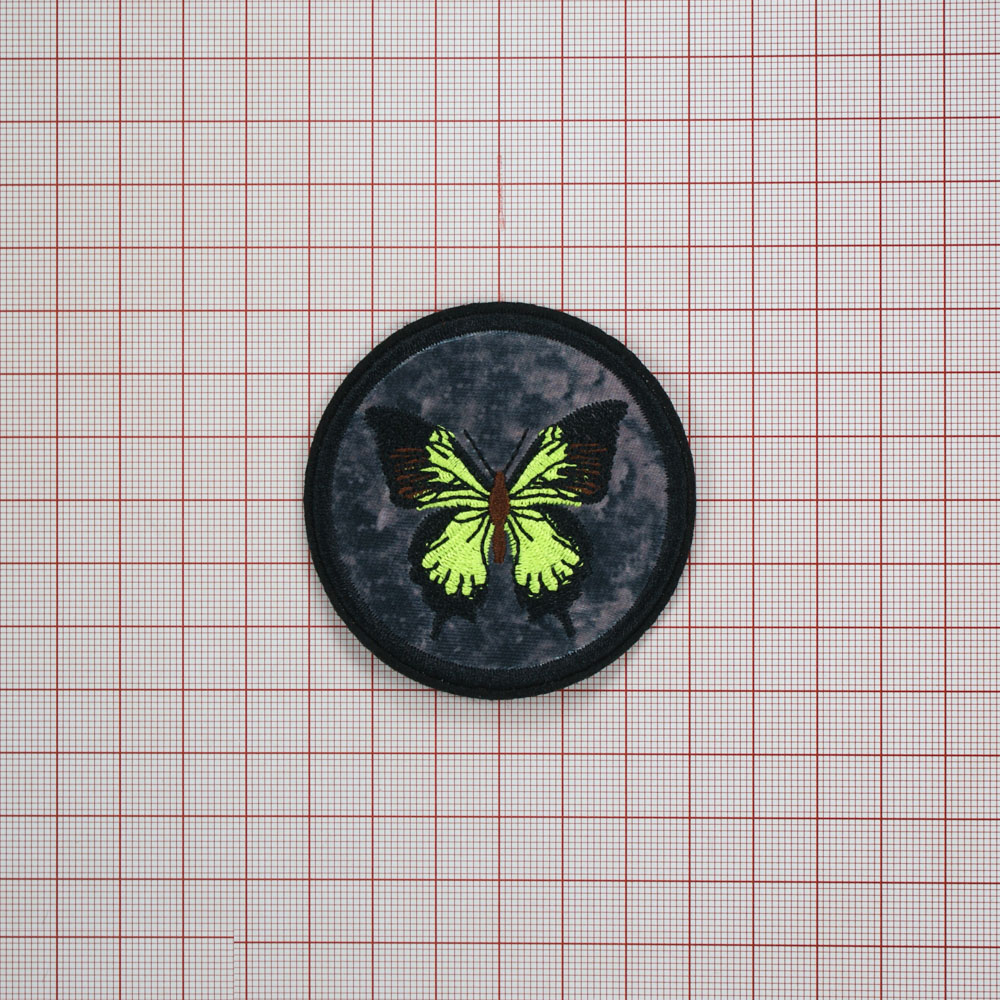 Нашивка тканевая Ядовитая бабочка 6,3*6,3см черный, салатовый, коричневый, шт. Нашивка Вышивка, Ткань