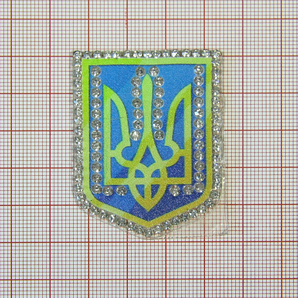 Аппликация клеевая кожзам стразы Украина Герб 38*50мм синий, желтый, белые камни, шт. Аппликации клеевые Кожзам